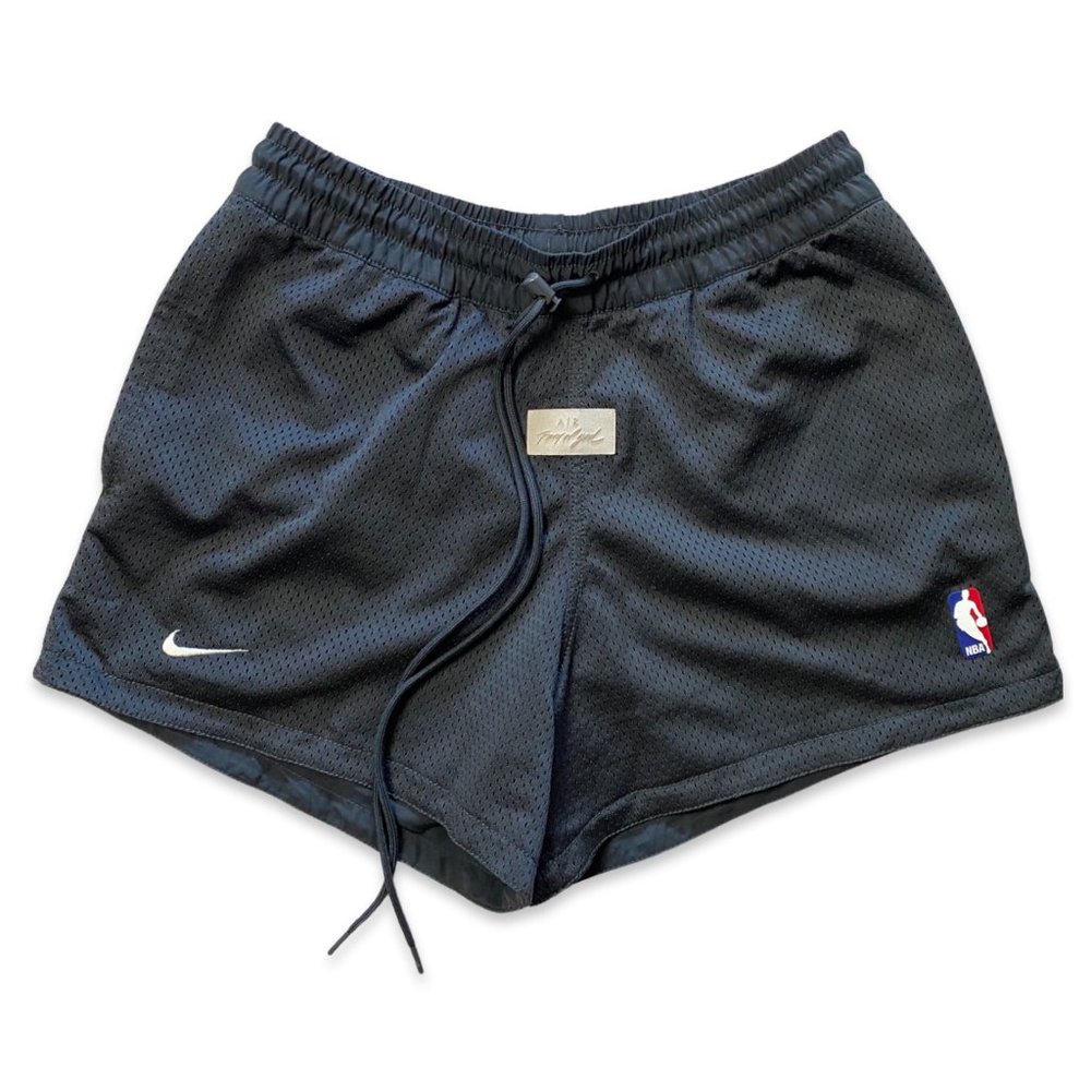 FEAR OF GOD x NIKE SHORTS